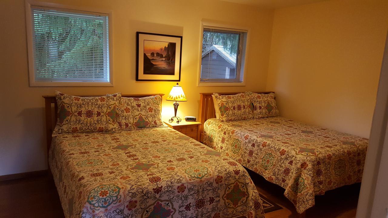 Quillayute River Resort *